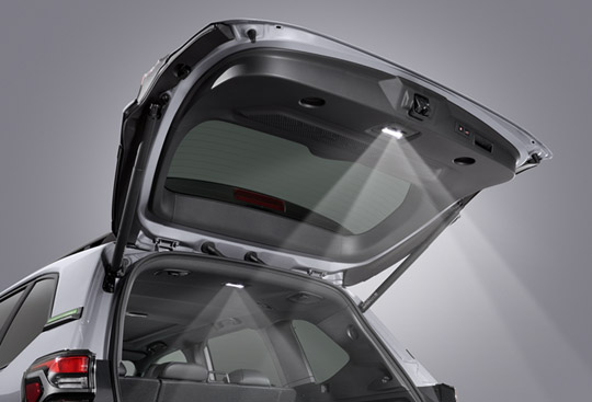 <sg-lang1>Luz LED de Carga y luz LED de Portón Trasero</sg-lang1><sg-lang2></sg-lang2><sg-lang3></sg-lang3>